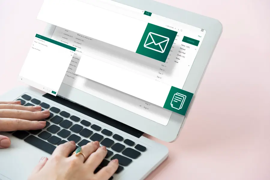 Client consultant une licence numérique dans un portail sécurisé